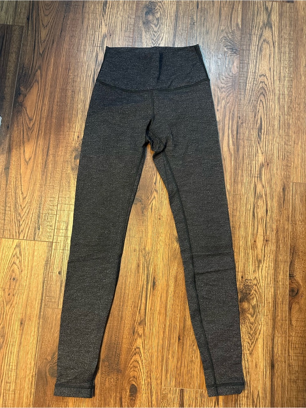 lululemon Gray Woven Wunder Under Leggings